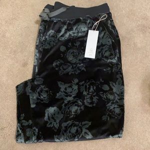 NWT LuLaRoe Cozy Jax 1XL